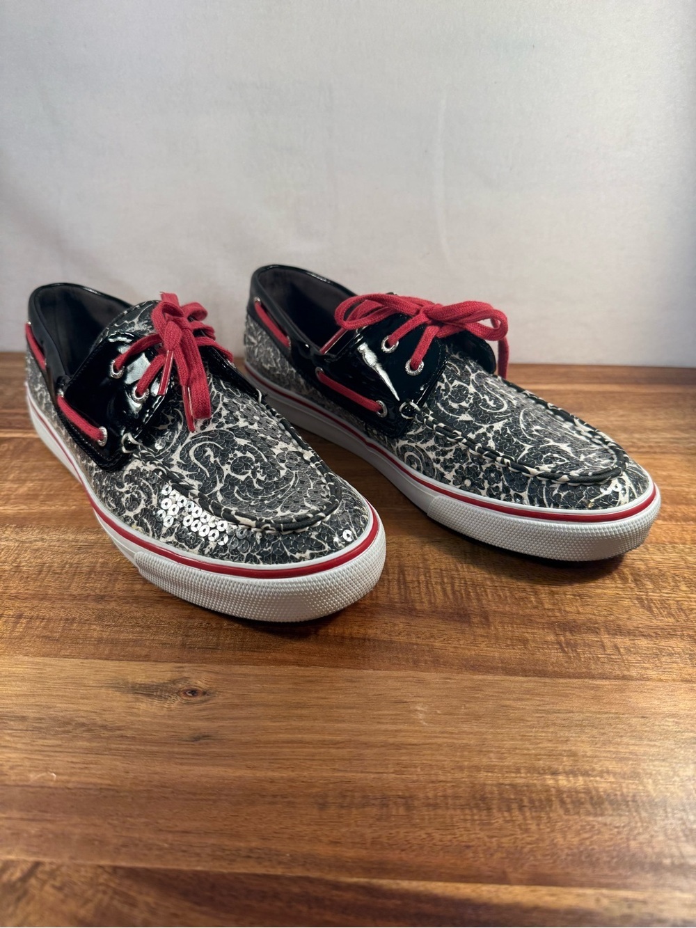 Sperry Biscayne Sequined Boat Shoes Black/White/Red Size 10 - Picture 10 of 10